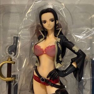 One Piece Nico Robin POP Figure